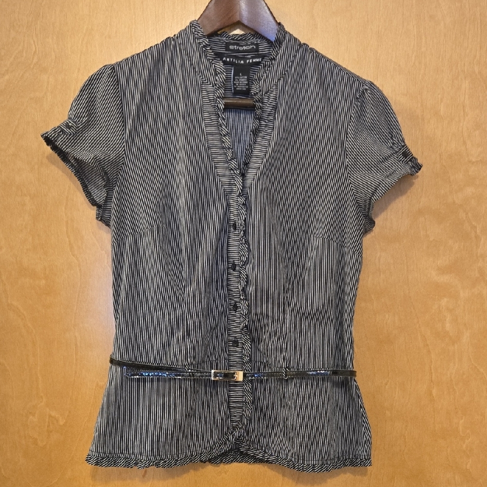 Antilia Femme Black and White Short-Sleeve Button Down Top